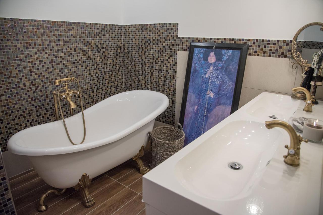גיינסדיאס Anita Home מראה חיצוני תמונה